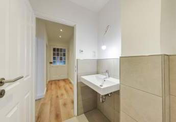 Altbau trifft Moderne – sanierte 2-Zimmer-Wohnung in Düsseldorf Bilk!