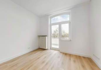 Altbau trifft Moderne – sanierte 2-Zimmer-Wohnung in Düsseldorf Bilk!