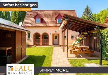 Zweifamilienhaus mit Terrasse und Solar in malerischer Lage  nahe am See