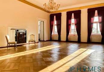 Schloss Lichthof – Ihr privates Refugium mit Eventpotential (SOLL Faktor ca. 10)
