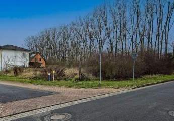 Baugrundstück für 2 Familien oder Stadtvilla – Berlin BER