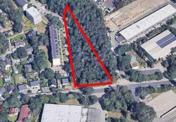Großzügiges Waldgrundstück mit ca. 4.915 m² an der Stadtgrenze zu Potsdam