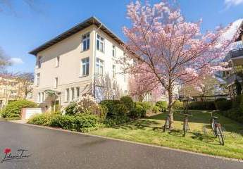 Wohnen am Tiefen See – 2-Zimmer-Wohnjuwel mit Balkon & Tiefgaragenstellplatz