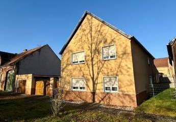 Ländliches Anwesen mit Scheune, Werkstatt & 1.925 m² Grundstück in Illmersdorf