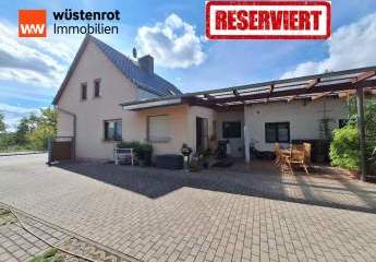 Spannendes Mehrgenerationshaus mit prächtigem Garten in WB zu verkaufen. Besichtigen lohnt sich!