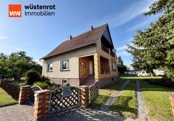 Gepflegtes Familienidyll mit großem Garten, Nebengelass und moderner Wärmepumpe