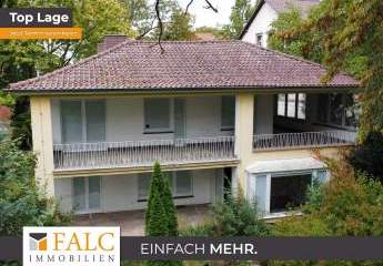 ***Ehemaliges Arzthaus in Bestlage - Vielfältig nutzbares Anwesen mit großzügigem Grundstück***