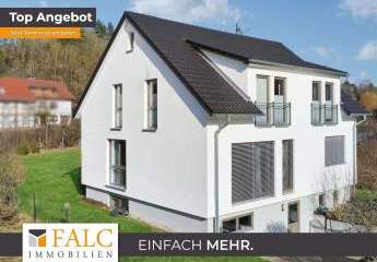 ***Wohnen im Grünen - Saniertes Einfamilienhaus mit üppigem Grundstück in Herberhausen***