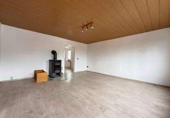 ***Vogelbeck - 4 Zimmer-Wohnung mit Kamin und Gartennutzung***