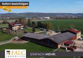 ***Außergewöhnlicher Pferdehof mit Reithalle, Galoppstrecke, Offenställen und üppige Weidefläche***