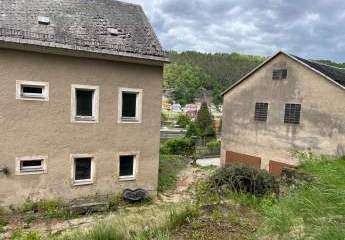 Wohnhaus mit kleinem Hof in Krippen/Bad Schandau zu verkaufen
