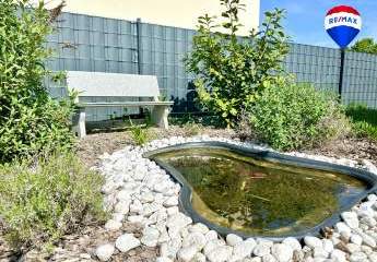 Leben wo andere Urlaub machen Bungalow direkt am See mit Solarenergie