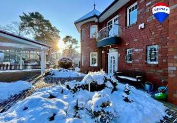 Wintertraum nahe dem Falkenhagener See – Stilvolle Stadtvilla in begehrter Lage von Falkensee
