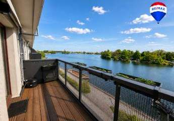 Exklusive 4-Zimmer-Wohnung mit Wasserblick, Balkon & Tiefgarage in Bestlage von Berlin-Spandau