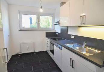 Schöne 3 Zi Wohnung mit EBK + Stellplatz an Paar oder Einzelperson