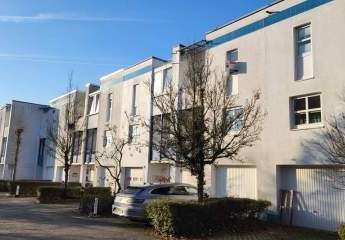 RMH mit Garage, 2 Balkonen, Garten und Terrasse