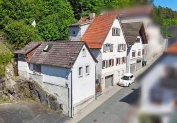 Ihr Deal: 3 Häuschen, 3 Garagen, bis zu 5 WE, davon nur 2 vermietet. HEIZUNG IST NEU!