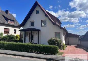 Einfamilienhaus mit Einliegerwohung in bester Wohnlage