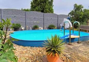 Lutherstadt Wittenberg – Erfüllen Sie sich Ihren Wohntraum: Großzügiger Bungalow mit Pool