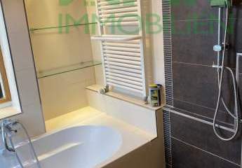 Top-renovierte Dachgeschosswohnung in Lehe – stilvolles Wohnen für Berufstätige