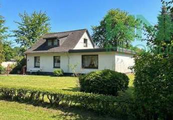 Leben auf großem Grund – Wohnhaus mit Modernisierungsbedarf und vielen Chancen