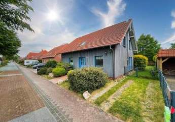 Nordsee-Nähe: Familienhaus mit 
Kamin, Sauna und großem Garten in Nordholz