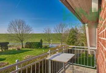 Nordsee vor der Tür – 
Maisonette-Eigentumswohnung mit Balkon Deichblick
3 Z | ca. 82 m² | Deichnähe