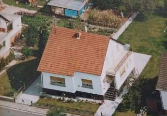 Freistehendes Einfamilienhaus