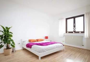 Südlicht & Lebensfreude, 3 Zimmer Wohnung in Poing