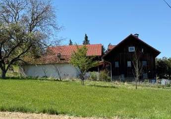 Hofstelle/Bauernhaus mit ca. 2,5 ha arrondiert - Landwirtschaft, Selbstversorgung, PV denkbar