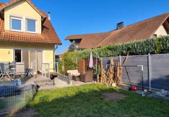 Verkaufe Reihenendhaus (Haus in Haus)