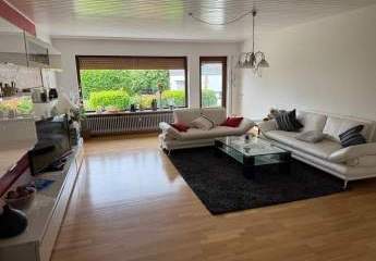 4 Zi. Wohng.+ Essz., Bad u. Gäste WC.  117qm Terrasse u. Gartenmitbenutzung in Ober-Mörlen