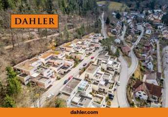 Terrassenwohnung in der Forchenhalde mit Blick in den Schwarzwald