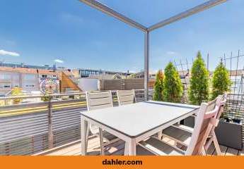 Stuttgart-West: 7-Zimmer-Wohnung in der Silberburgstraße mit Balkon, 2x TG & Klasse A