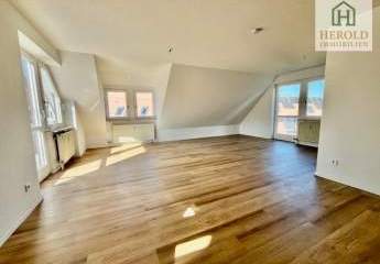 **Charmante, offene Maisonette-Wohnung mit Balkone in ruhiger Lage**
