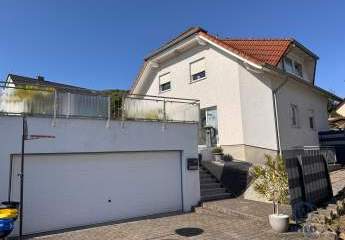 Ein Zuhause mit Zukunft – wertbewusst renoviert, nachhaltig gedacht, in Püttlingen gelegen.