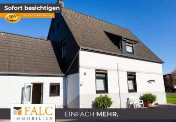 Zweifamilienhaus in Neuendeel (oben vermietet, unten frei)