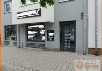 Ebenerdiges Ladenlokal und Büroräume im 1. OG, Lastenfahrstuhl, zentrale Innenstadtlage von Hanau