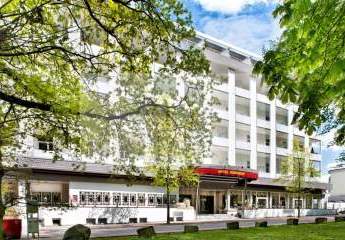 Leeres Hotel in prominenter Lage am Kurpark & Bahnhof zur Entwicklung + BG für 124 WE & 20 GE (teilvermietet)