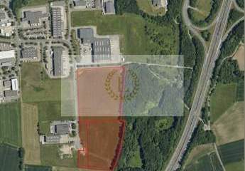 Baureifes GE-Grundstück mit 3,9 HA in hochfrequentierter Lage am Autobahnknoten der A9 für lediglich 68 EUR/m2 | Perfekt für Logistik