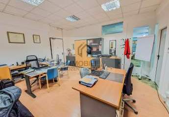 Büro mit großem Magazin in Bozen Süd zu vermieten