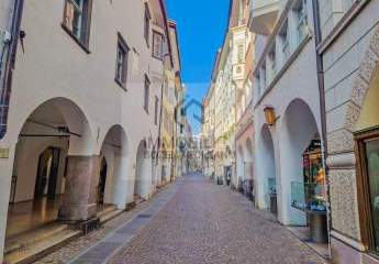 Geschäft in den Bozner Lauben zu vermieten – Ihre Chance im Herzen der Altstadt