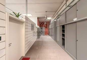 Großes Büro in Bozen Süd zu vermieten