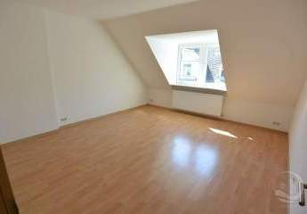 Dachgeschoss in ruhiger, zentraler, Citylage