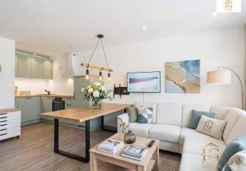 Moderne Eigentumswohnung/Ferienwohnung in TOP Lage im Nordseebad Cuxhaven-Duhnen mit Schwimmbad/Sauna/Parkplatz/möbiliert