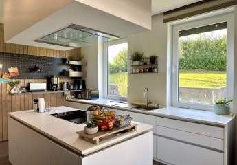 Exklusives Einfamilienhaus im Bauhaus-Villenstil mit traumhafter Aussicht auf das Wiehengebirge