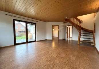 Familientraum mit Potenzial: Ihr neues Einfamilienhaus auf großzügigem Eckgrundstück!