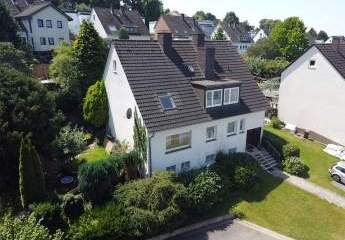 Zweifamilienhaus in zentraler Lage von Vlotho – Perfekt für Kapitalanleger oder zur Eigennutzung!