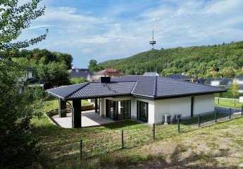 Attraktiver Bungalow mit hochwertiger Ausstattung und traumhafter Südterrasse