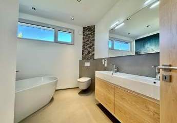 Attraktiver Bungalow mit hochwertiger Ausstattung und traumhafter Südterrasse